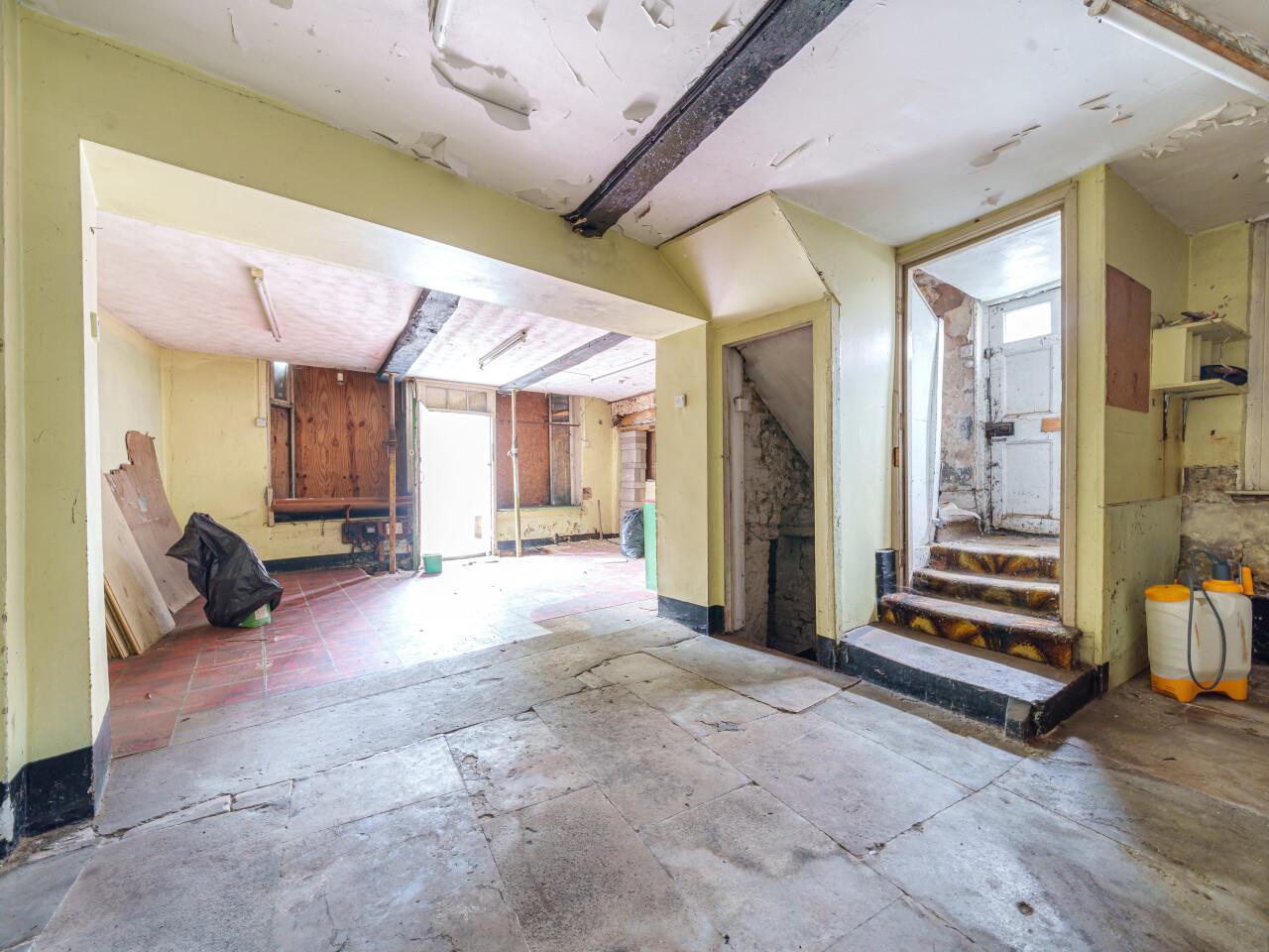 Property Image 98b6679f-8022-426d-8178-8f5a3ca3b6ee