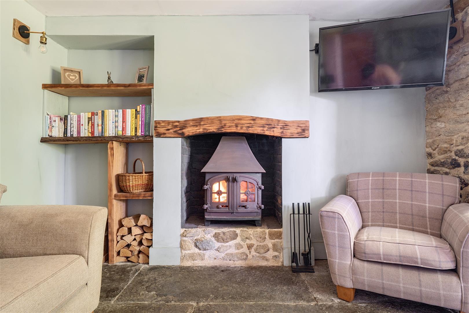 Property Image 98b8bf86-c7ff-4add-9ca4-6cefa5e55008