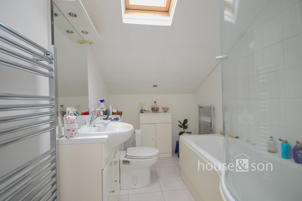 Property Image 98c02983-756e-45e2-811f-37226caec23c