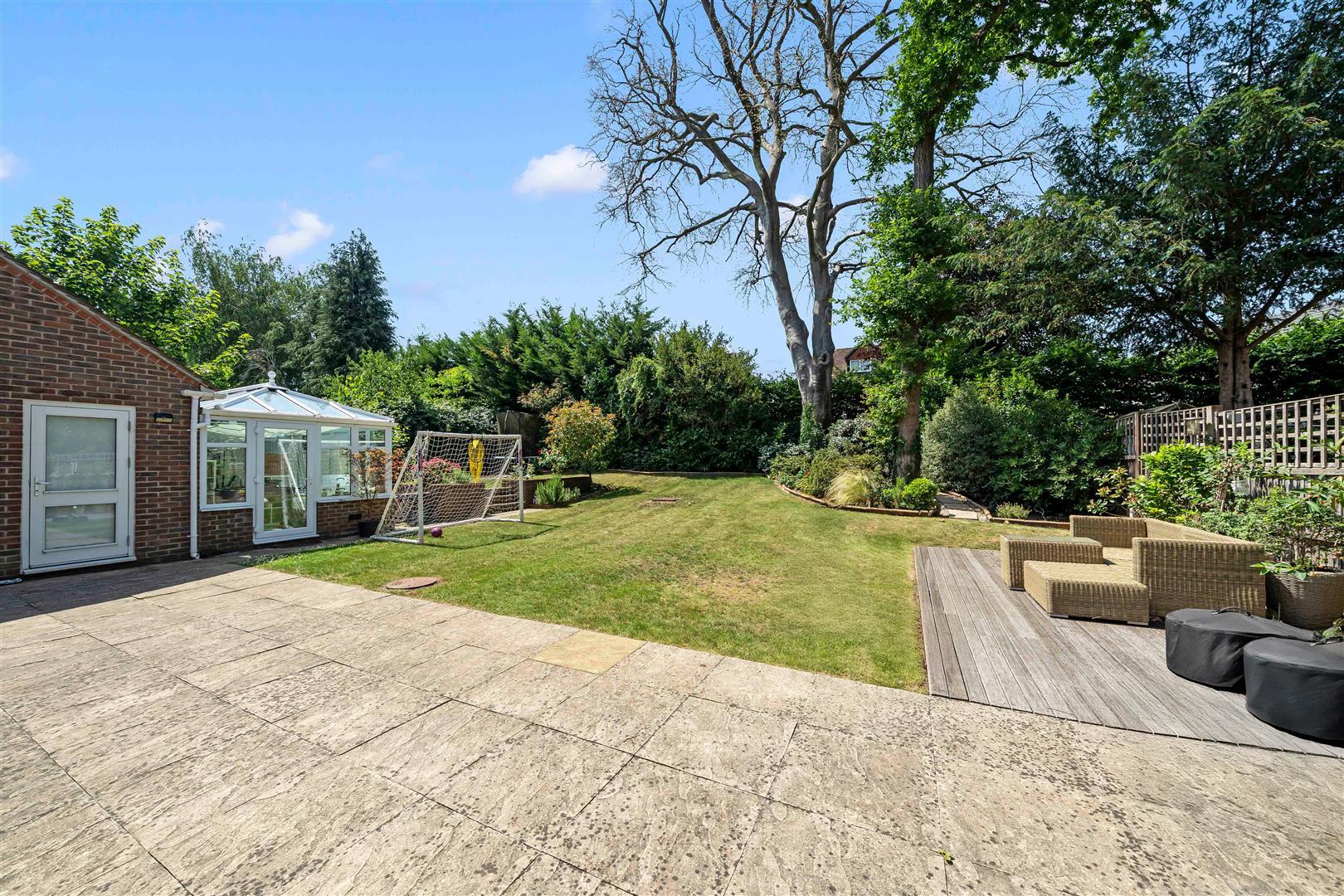 Property Image 98cd3f8b-347f-4058-8945-09eba203001c