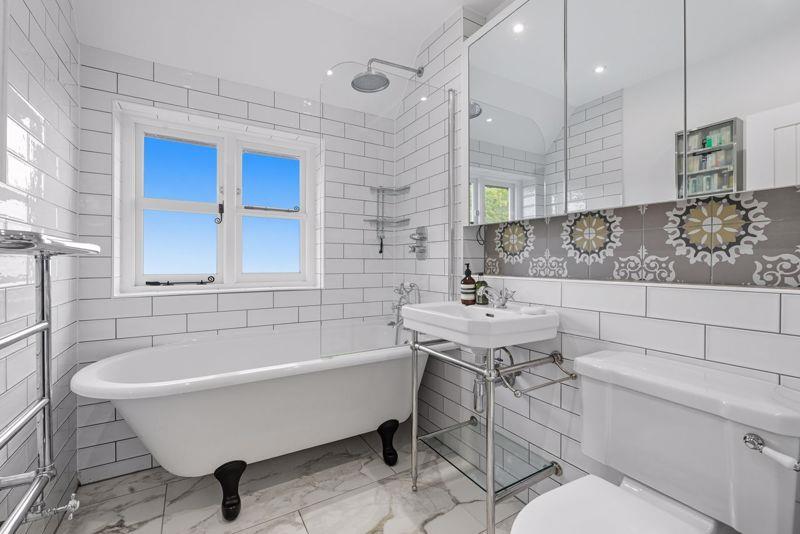 Property Image 98ce5e82-4453-475e-a6f0-4fc78dd3a3a5