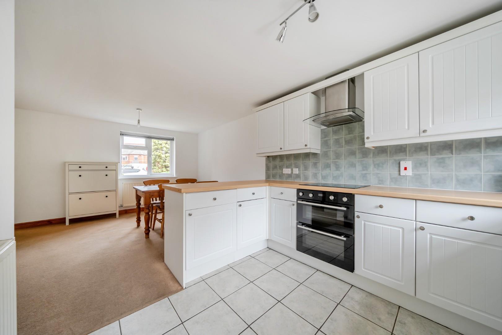 Property Image 98cff7f0-7950-4dd0-946f-8ad5d0201528