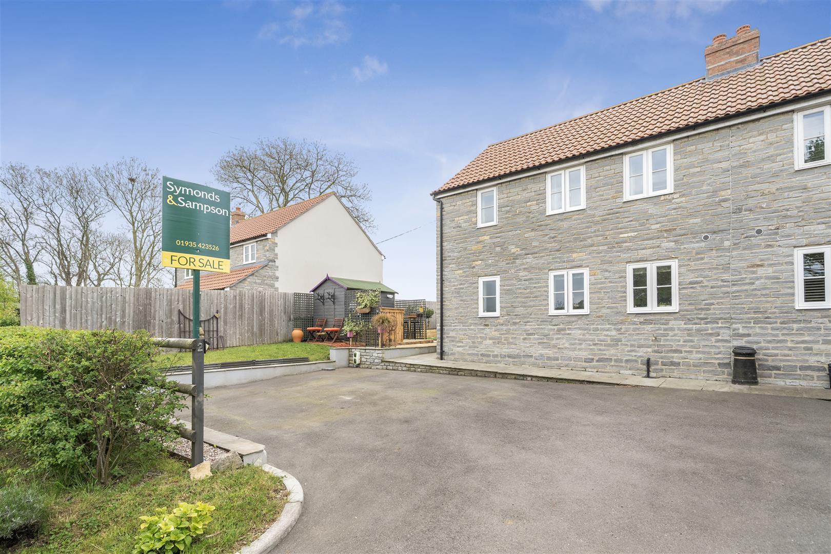 Property Image 98d713dc-d461-4ee4-a15f-304e9852600a