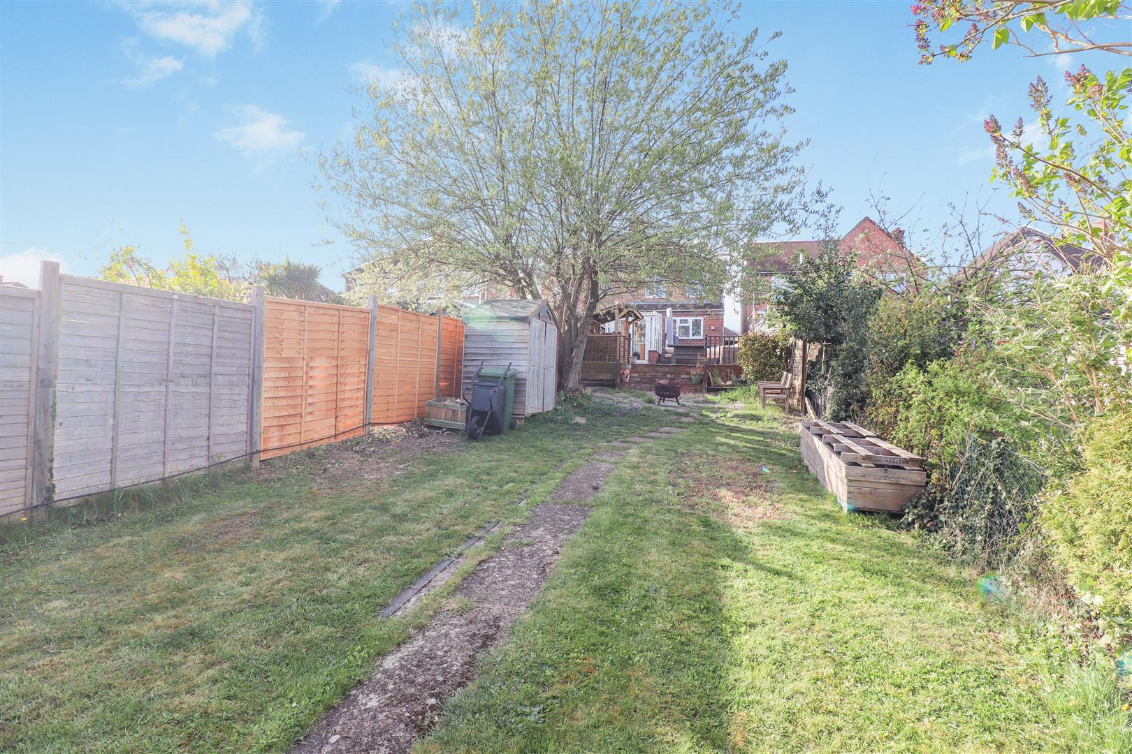 Property Image 98dc3a53-d329-4154-8346-014432e43797