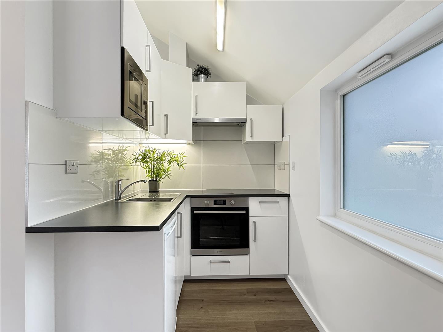 Property Image 98de283b-d44f-4288-8845-d5fe22aa6659