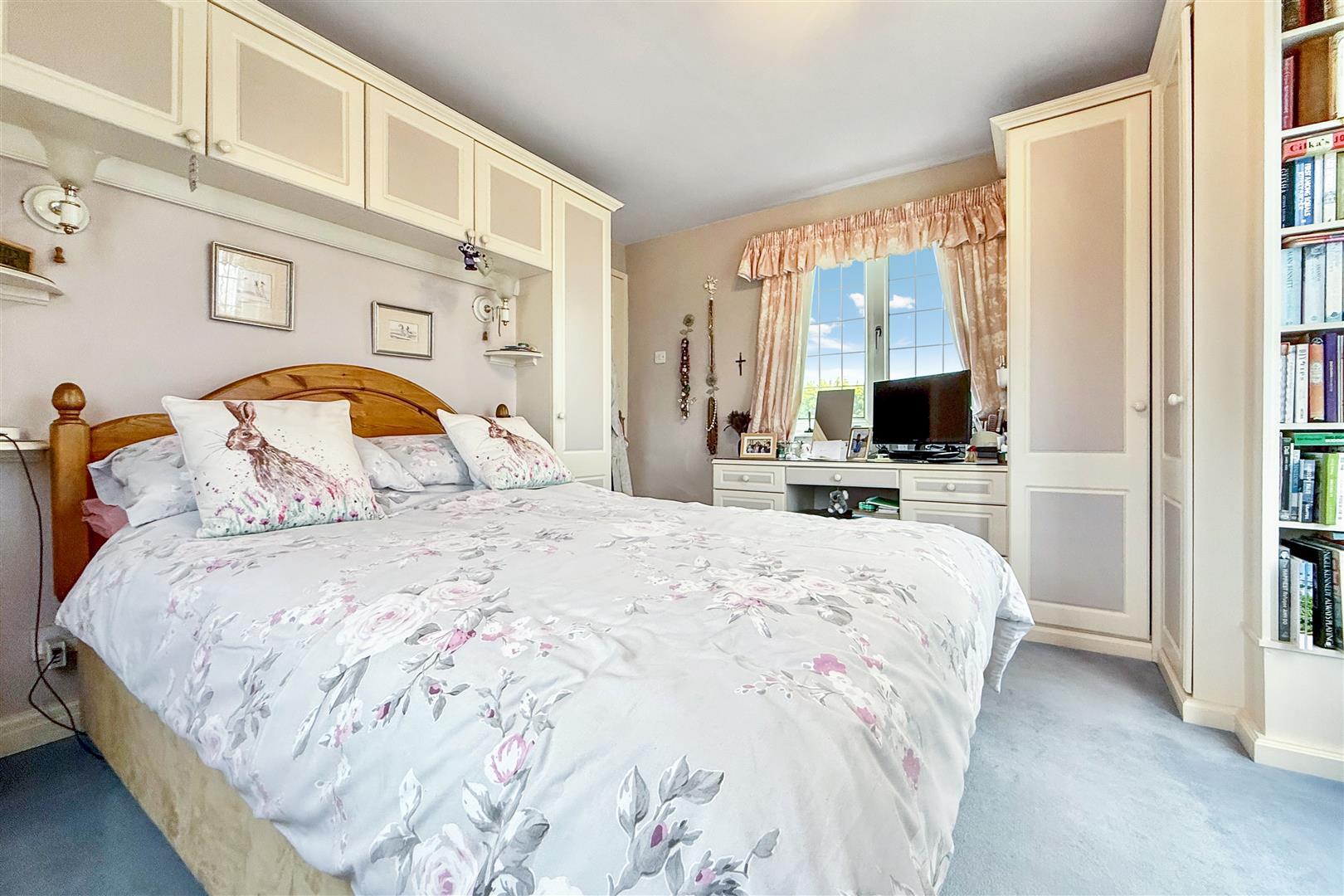 Property Image 98e9860b-d8a5-4264-bfa0-9eb113c70c24