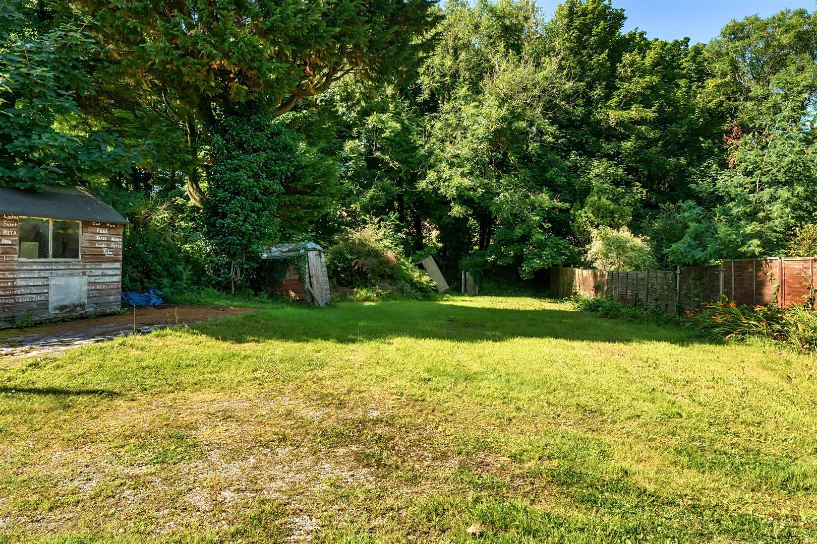 Property Image 98f053fd-a97a-46a5-af9c-4d485153e772