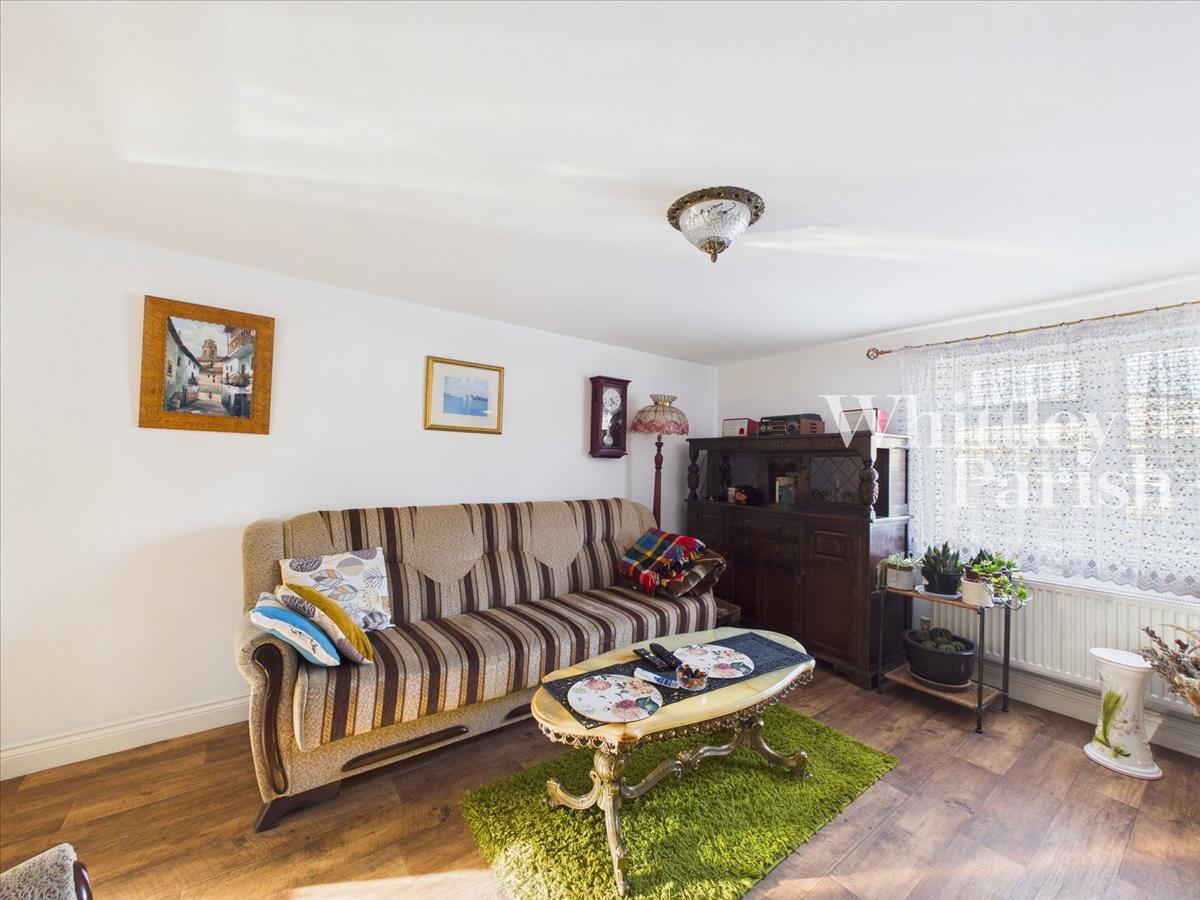 Property Image 98f3abbd-2878-4529-b4f8-56cf3abe09f5