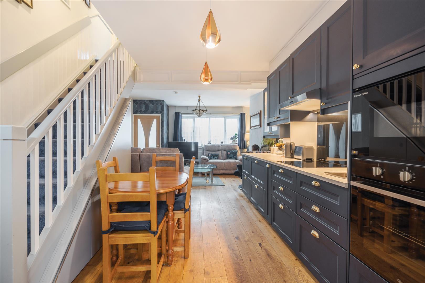 Property Image 98f45caf-66ec-4d04-9805-706fb26dbd16