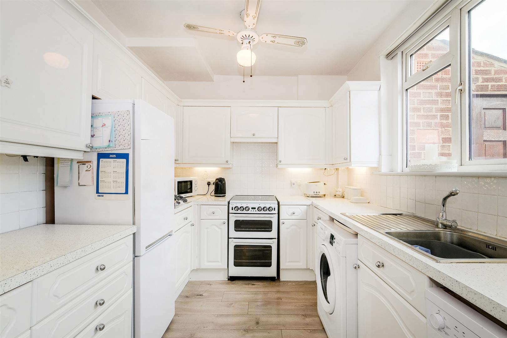 Property Image 98f466b9-cd37-49db-b737-175b84df004e