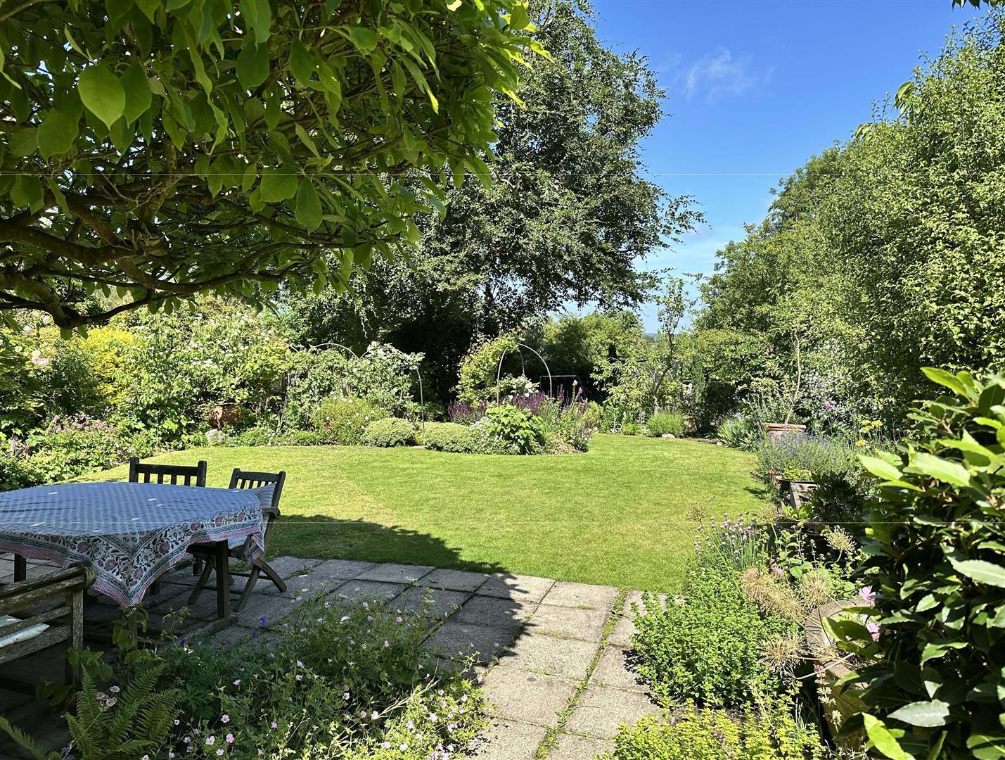 Property Image 98f5bdb5-d303-4ee6-abe1-12c58807944a