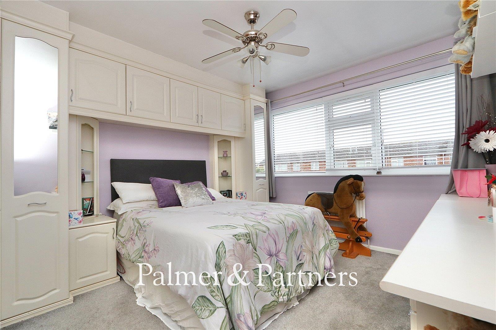 Property Image 98fe3da0-e4e8-4fc4-b3e1-09a26ce4ebde