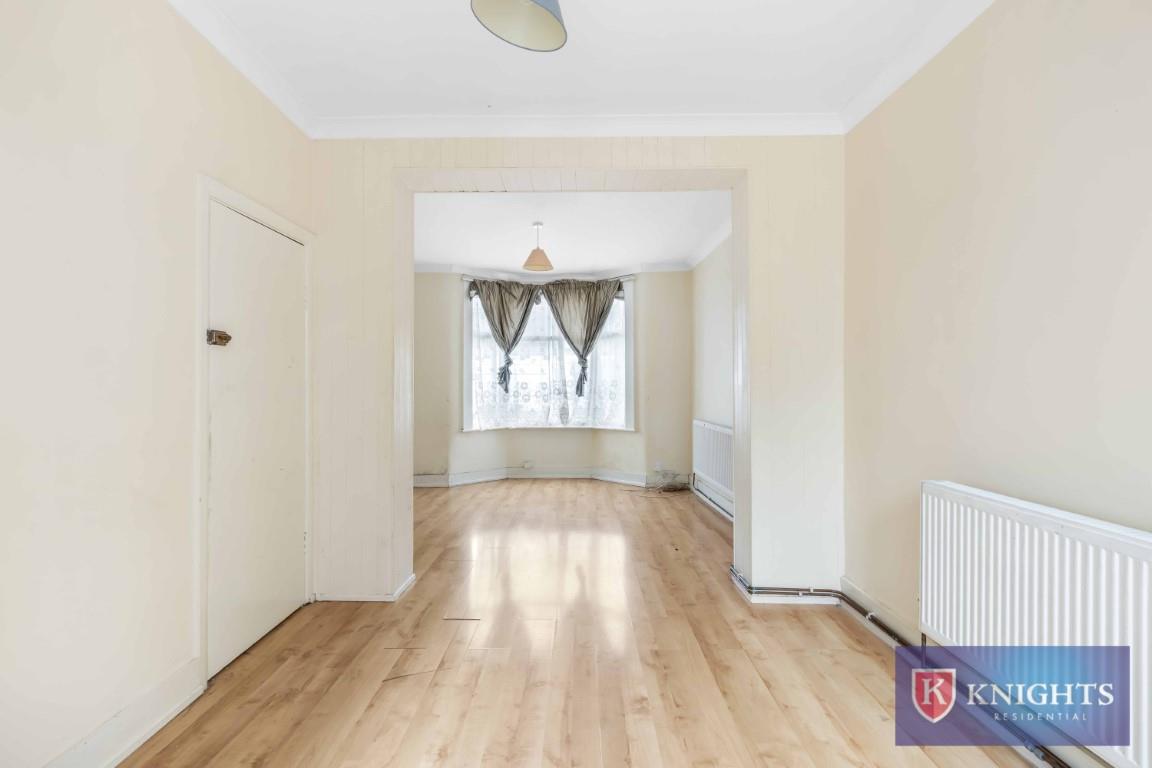 Property Image 99050021-6d54-400d-b226-bc2fe30351d0