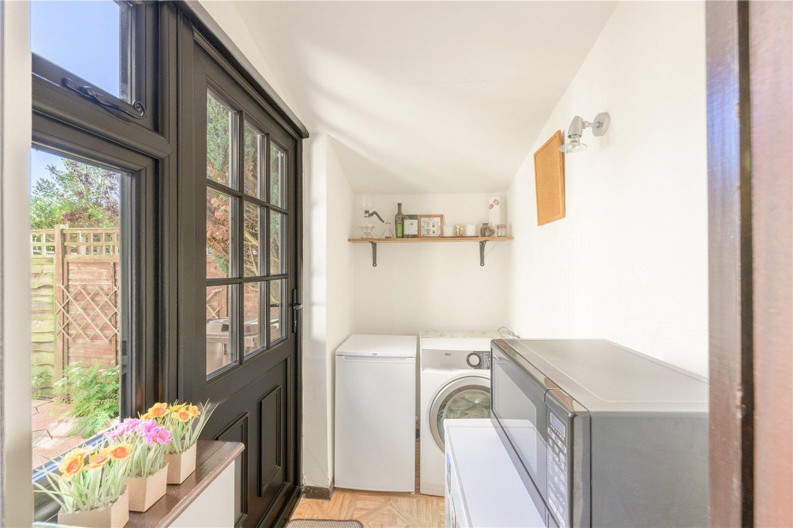 Property Image 9907684c-b4a9-4f69-8463-d826ea873c77