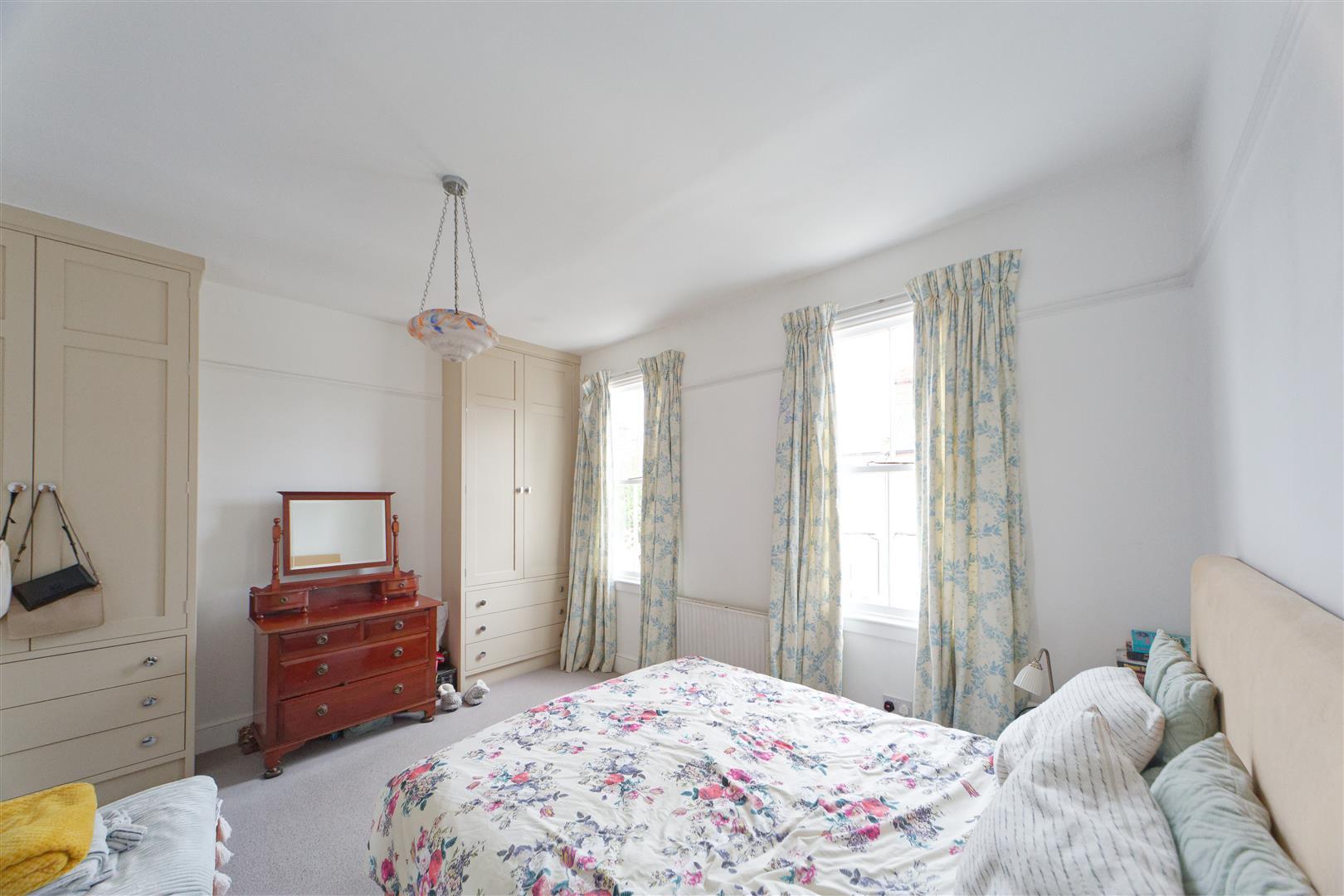 Property Image 991172d3-0b34-4e23-ba53-21aa1a0d5db2