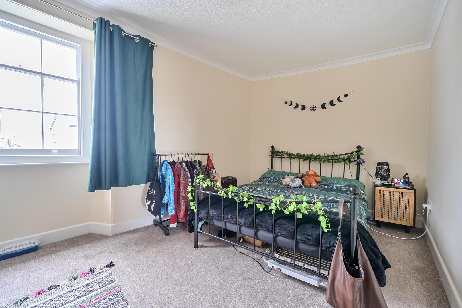 Property Image 9914d852-329a-4398-8884-8d33bdccc744