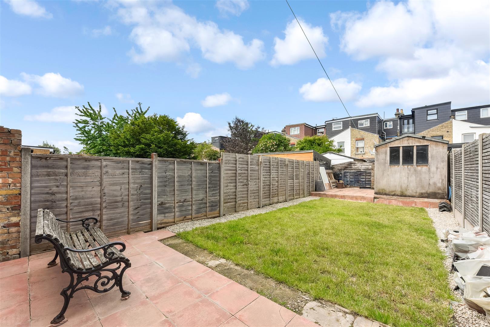 Property Image 9921965b-67b4-4746-9788-3e5219ff22c9