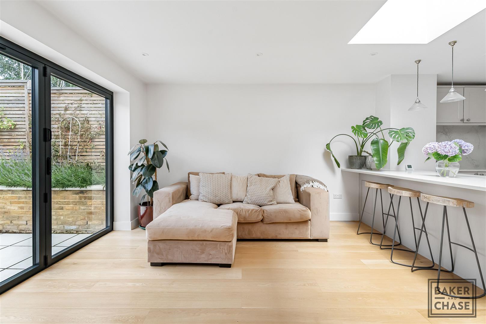 Property Image 99275662-45ce-4fd9-9aa6-a7e3b572d9c3