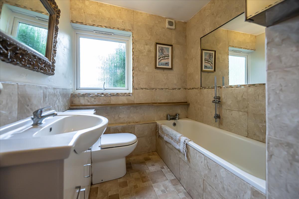 Property Image 9927be1c-6262-4615-be70-713a59cf9614