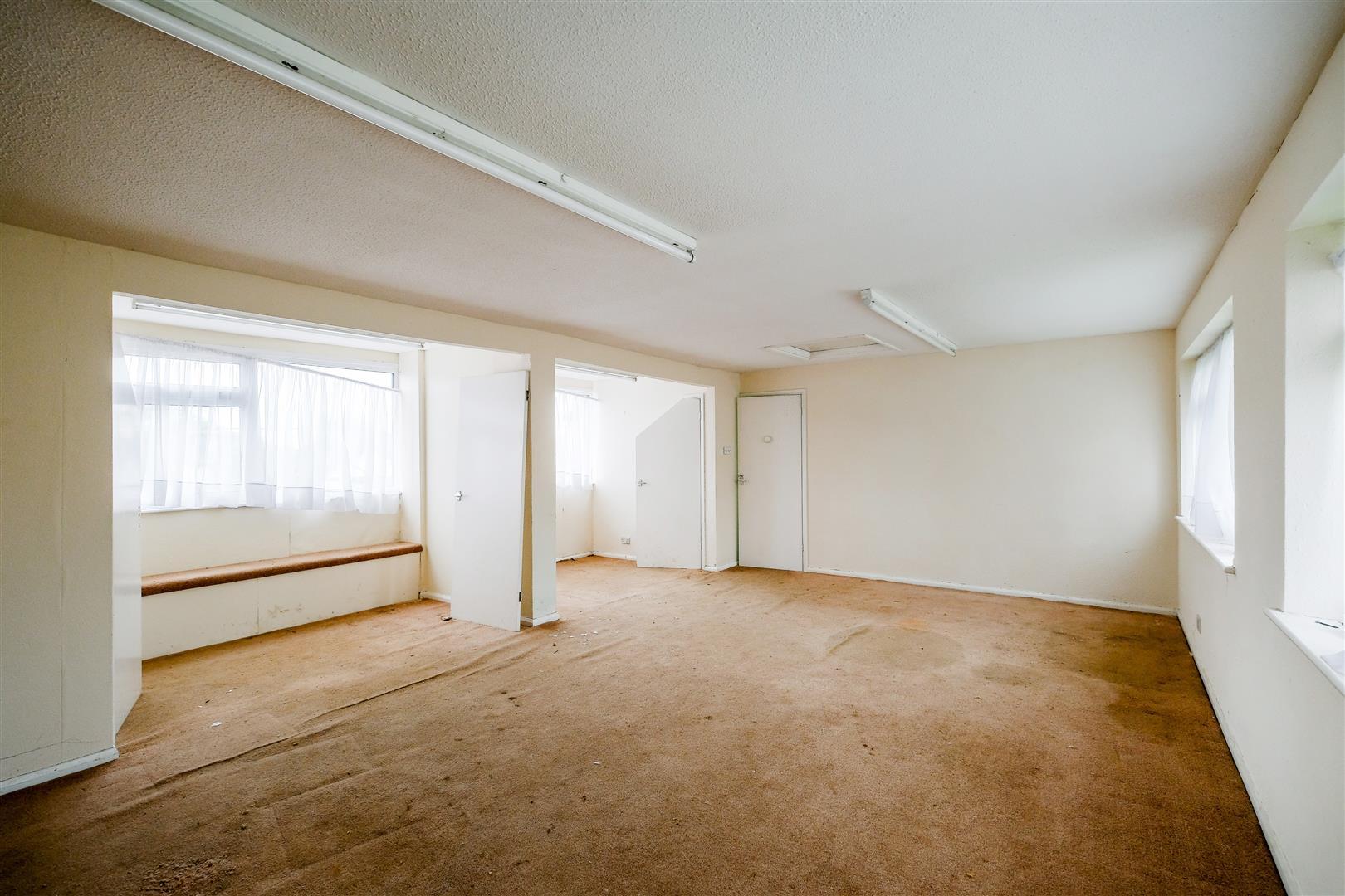 Property Image 992e2832-9150-4d6e-a8c5-3f158dd30061
