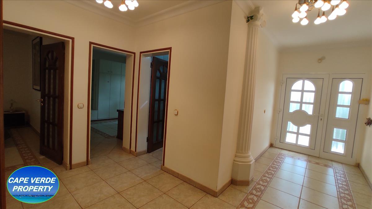 Property Image 99389e78-ed65-4f1d-9772-e62e8fa103fa