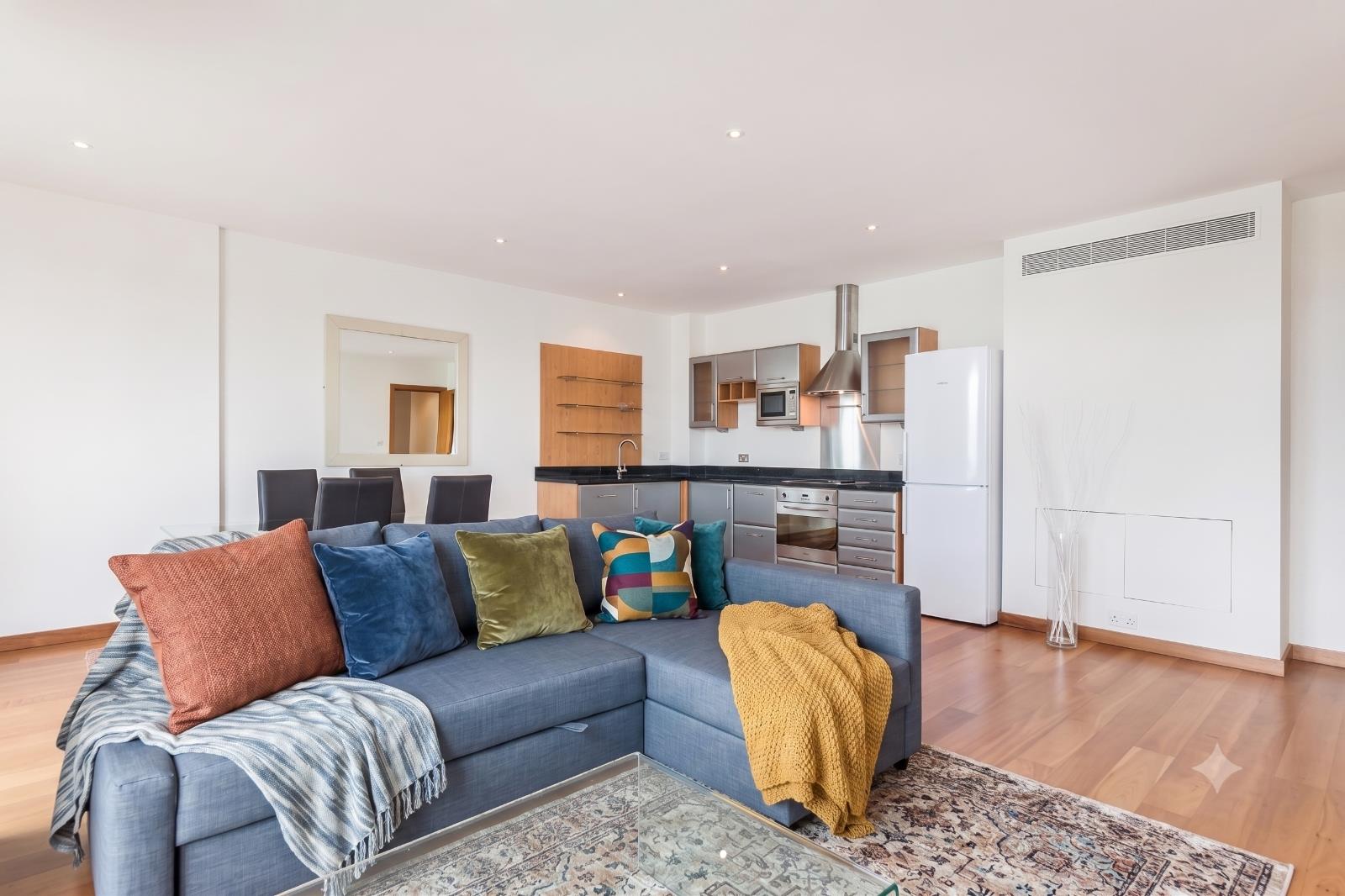 Property Image 99407d13-ca41-40e6-ba1f-5a4aa9d16918
