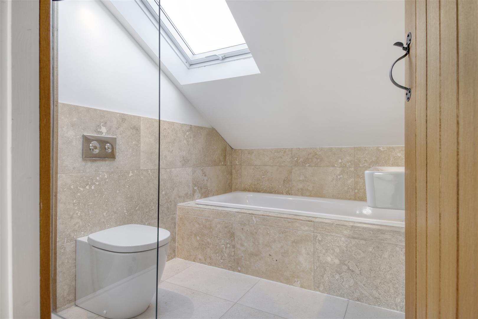 Property Image 9944ed0a-2ef1-4574-b1c1-77ba9631763d