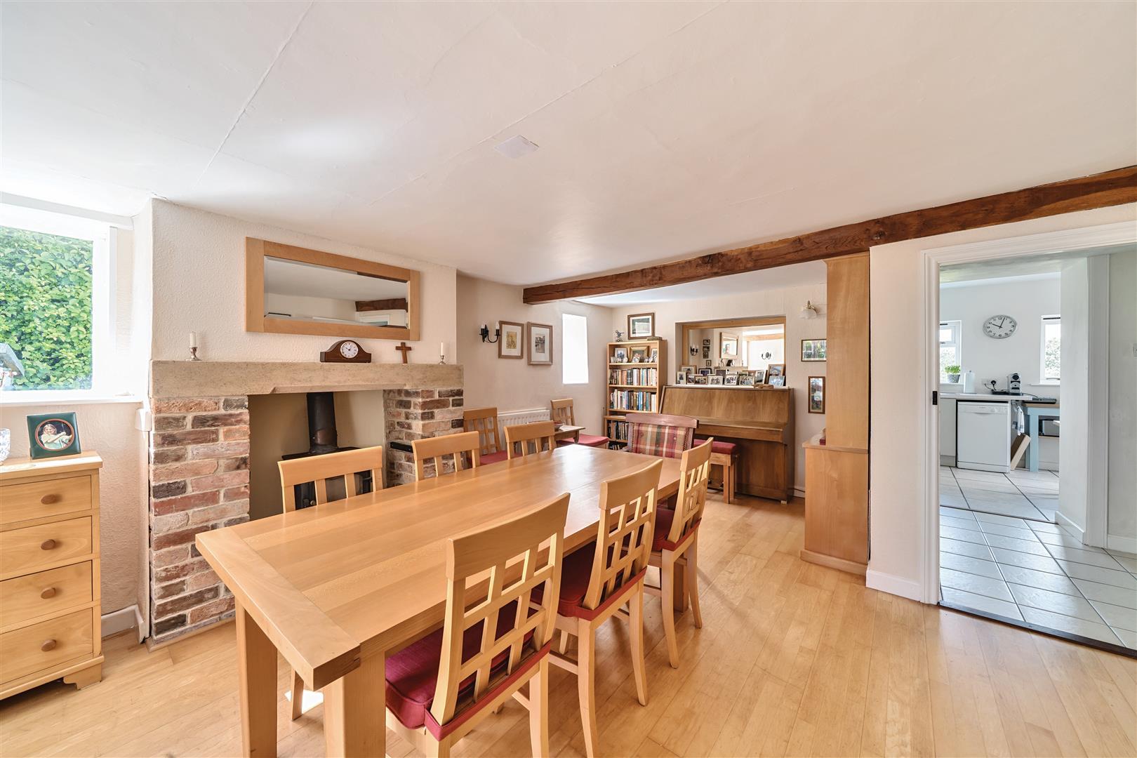Property Image 994989fb-986e-4273-af13-dde65eb3a56c