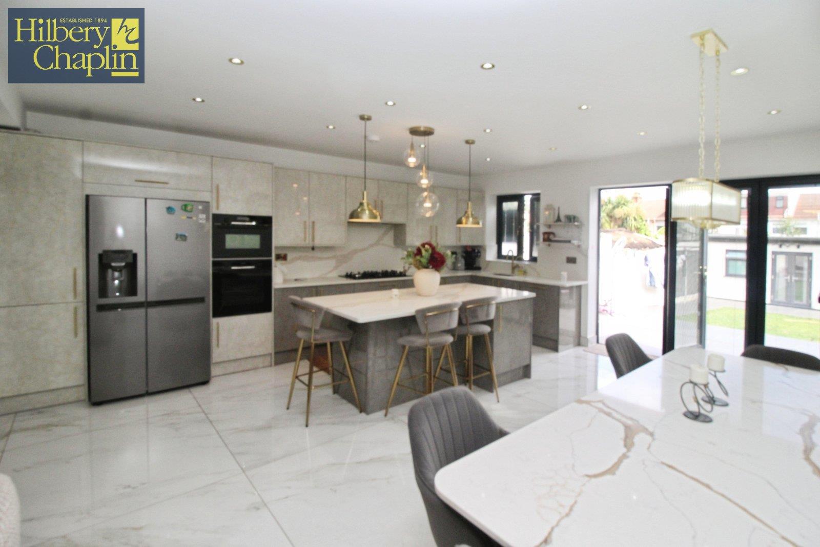 Property Image 994ae340-f089-472e-98db-2b6c3e057523