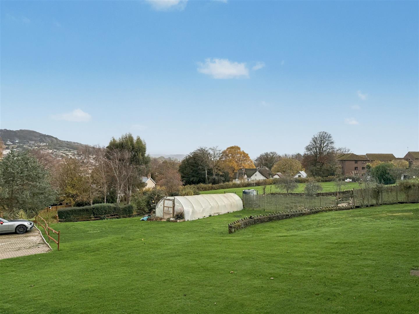 Property Image 995456ad-be25-4c47-bf4d-4e1297c5a57a