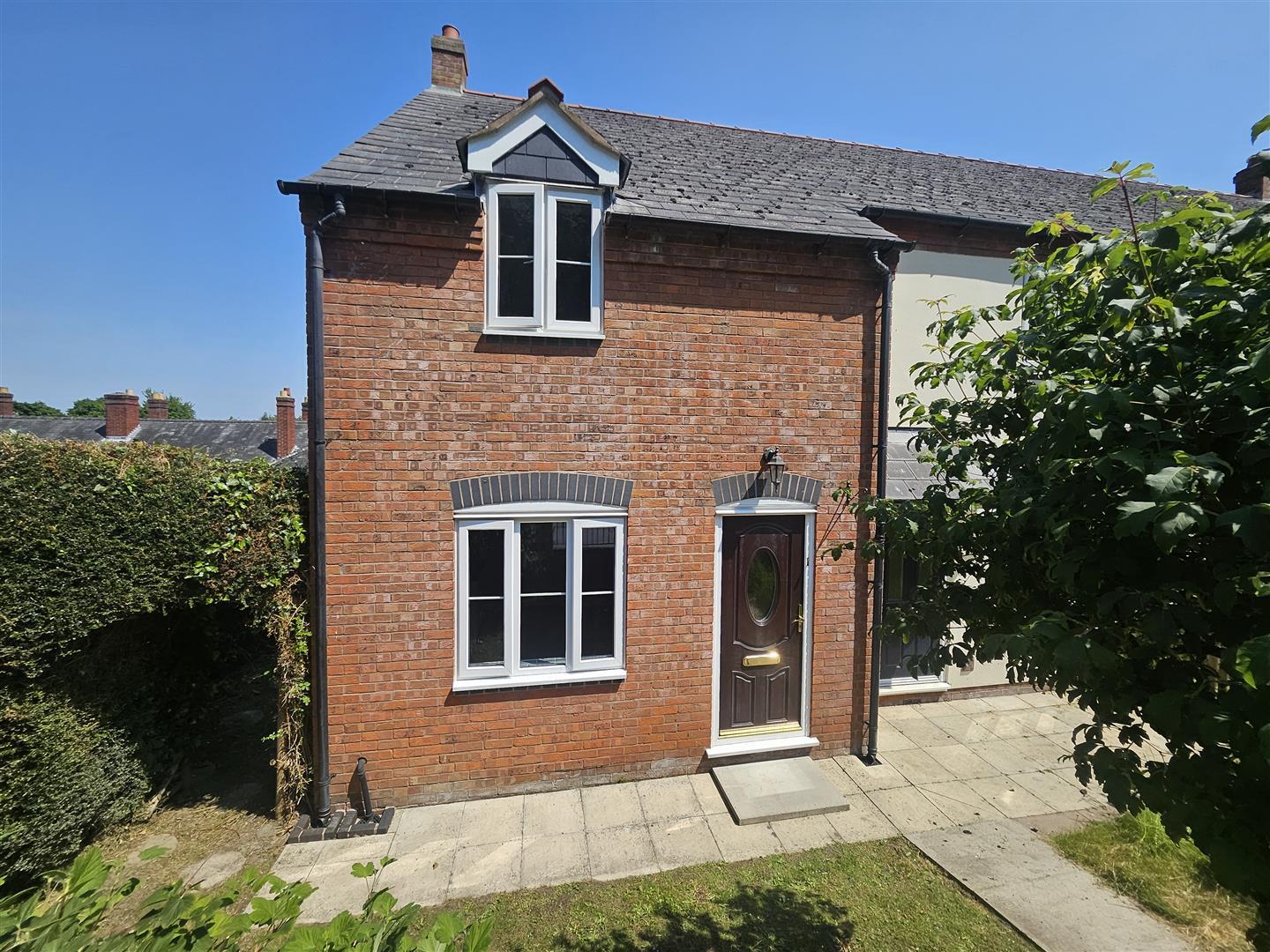 Property Image 995540dd-1d24-457e-8ce4-2a5c45e871f4