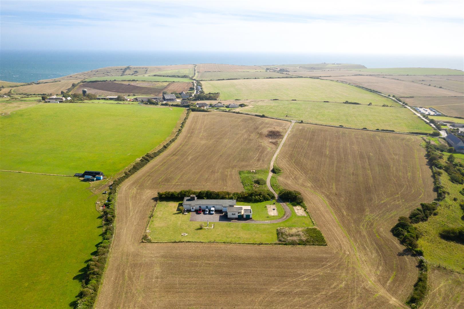 Property Image 99584171-5d8b-4caf-85d5-7200eab9eaca