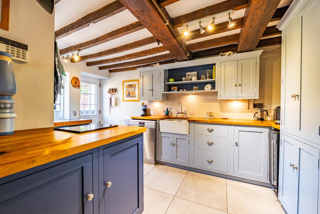 Property Image 995eb8c6-f58b-4555-a578-ab88cc45b720