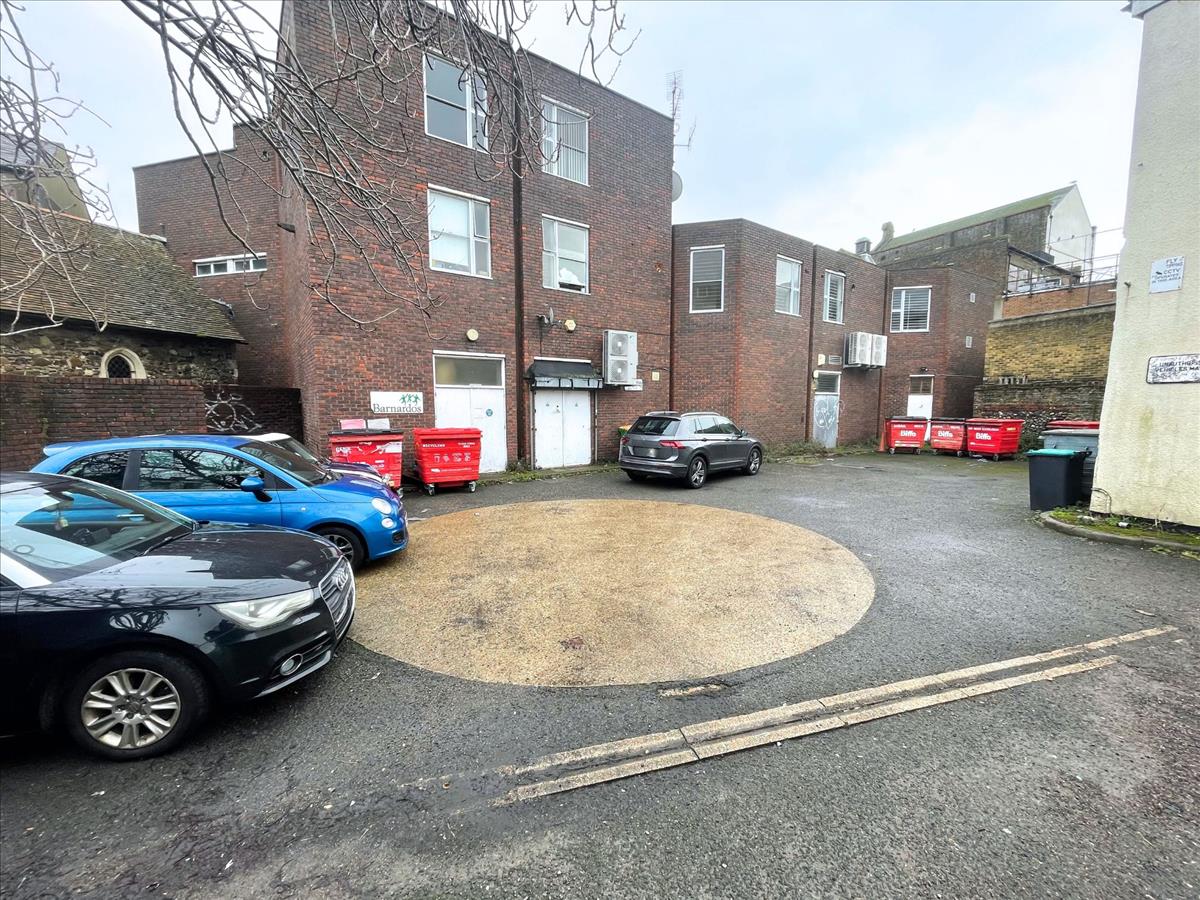 Property Image 996363cf-8b6c-413c-a643-c97feb6b77a7