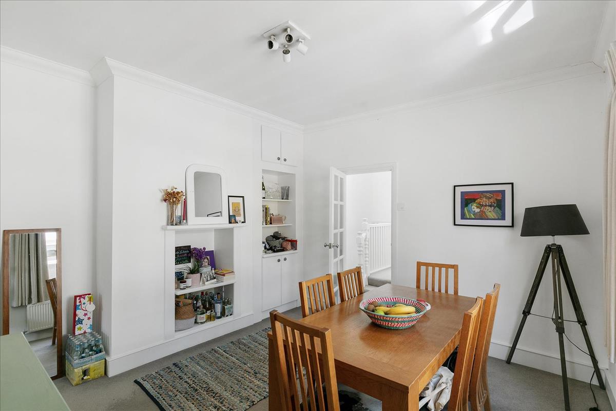 Property Image 99649b69-f422-4795-bfcf-8e455e0b66b1
