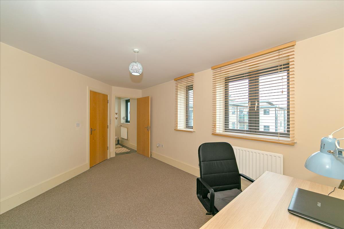 Property Image 996b984b-f409-428d-bf42-e1b6965521ec