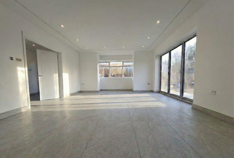 Property Image 9972857c-fbfa-4687-ab1e-dc44252d7ed7