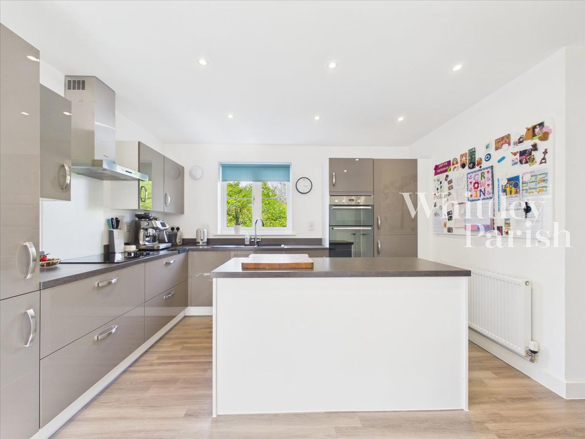 Property Image 9977dcaa-952e-4003-ac34-f2ec26cf33f6