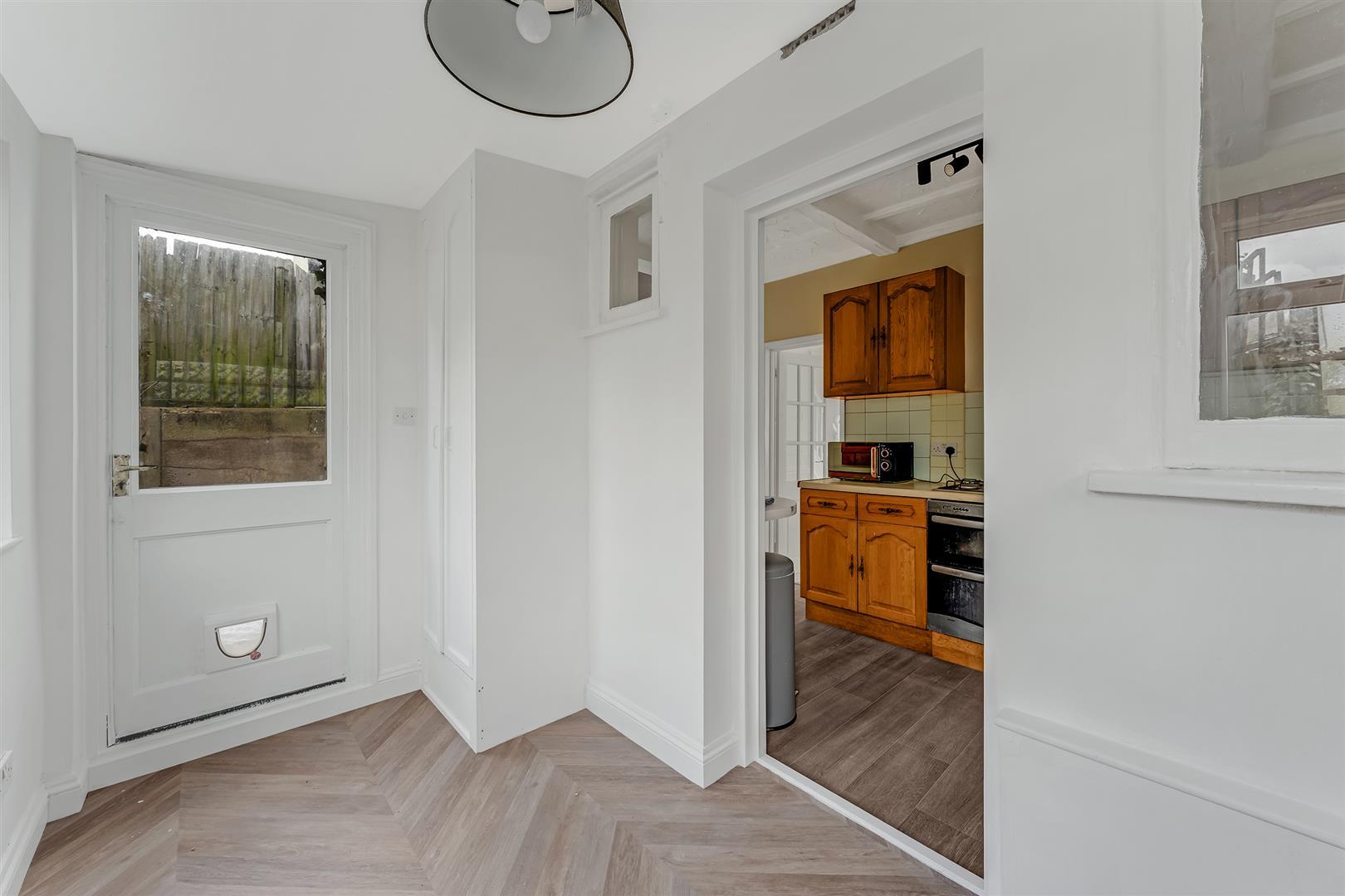 Property Image 99834b15-f0e2-4180-b5fa-2c04f31ce39d