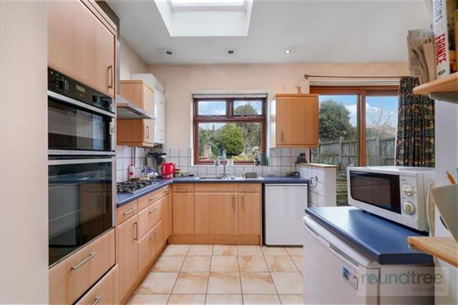 Property Image 998882ba-d319-475f-9b35-bac118f5b120