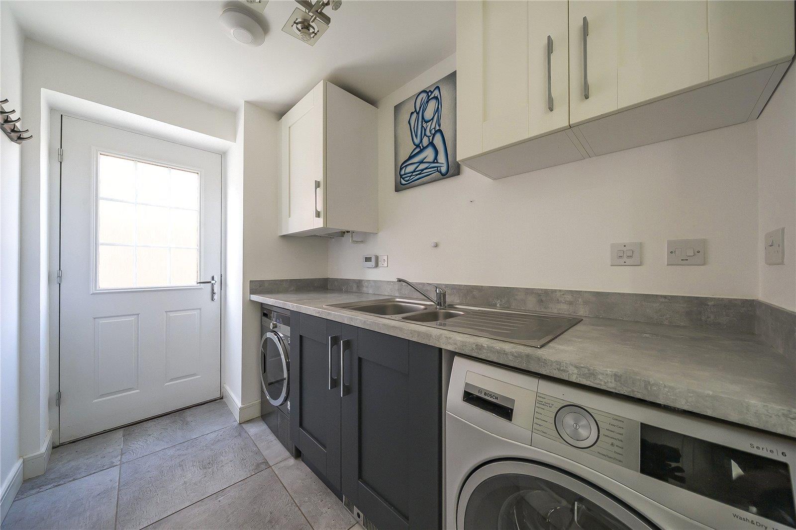 Property Image 998bcece-bbfc-4503-81f9-d8636015168d