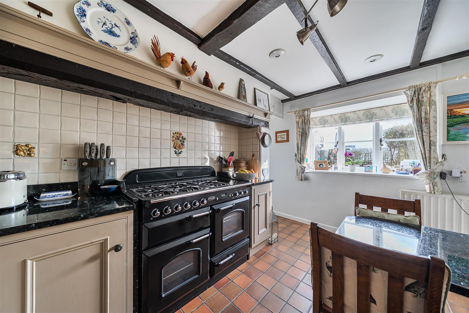Property Image 9990882d-b54f-4f39-99d7-5d6a12b32e3b