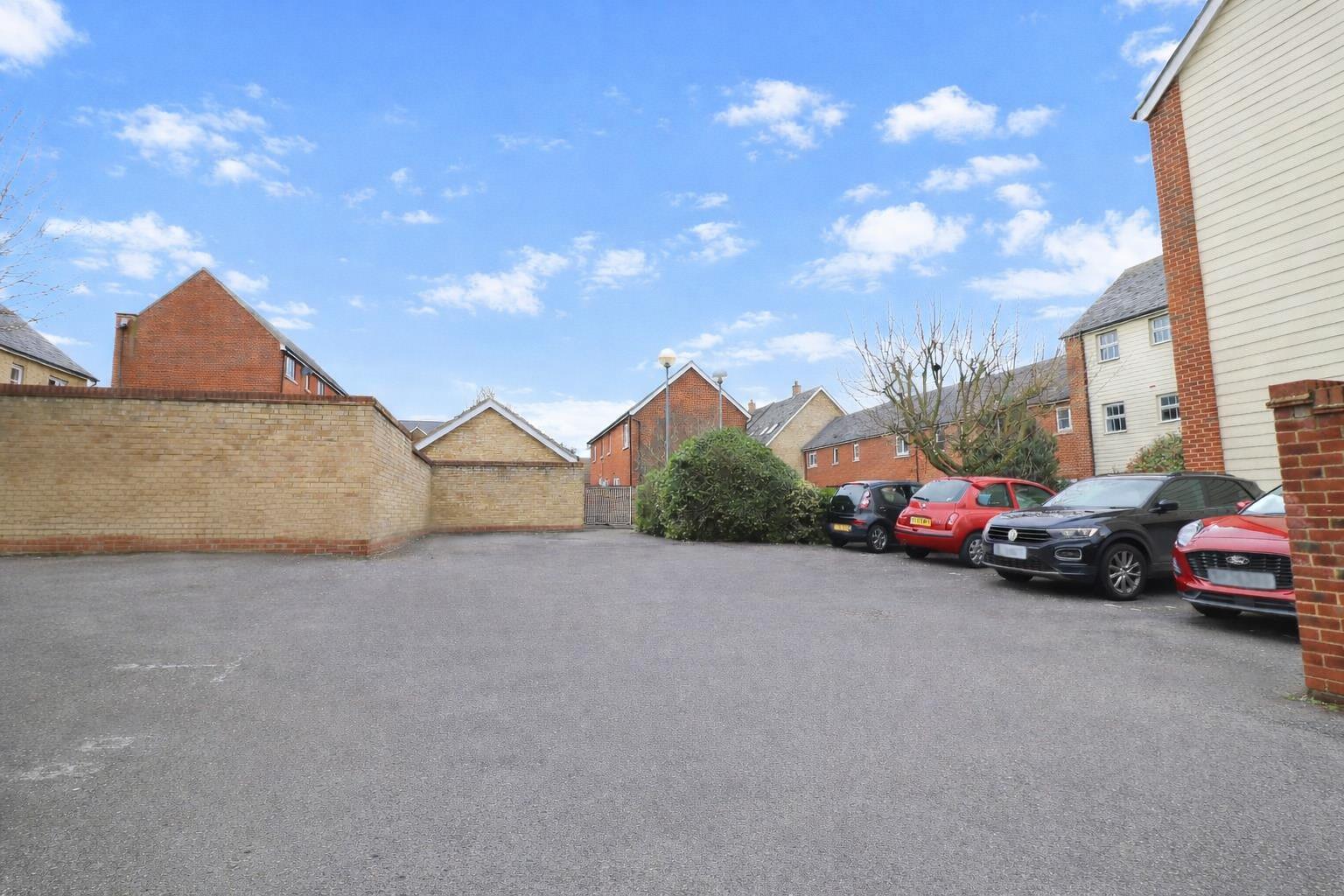 Property Image 99923136-e8e3-4c47-997c-956f358ff710