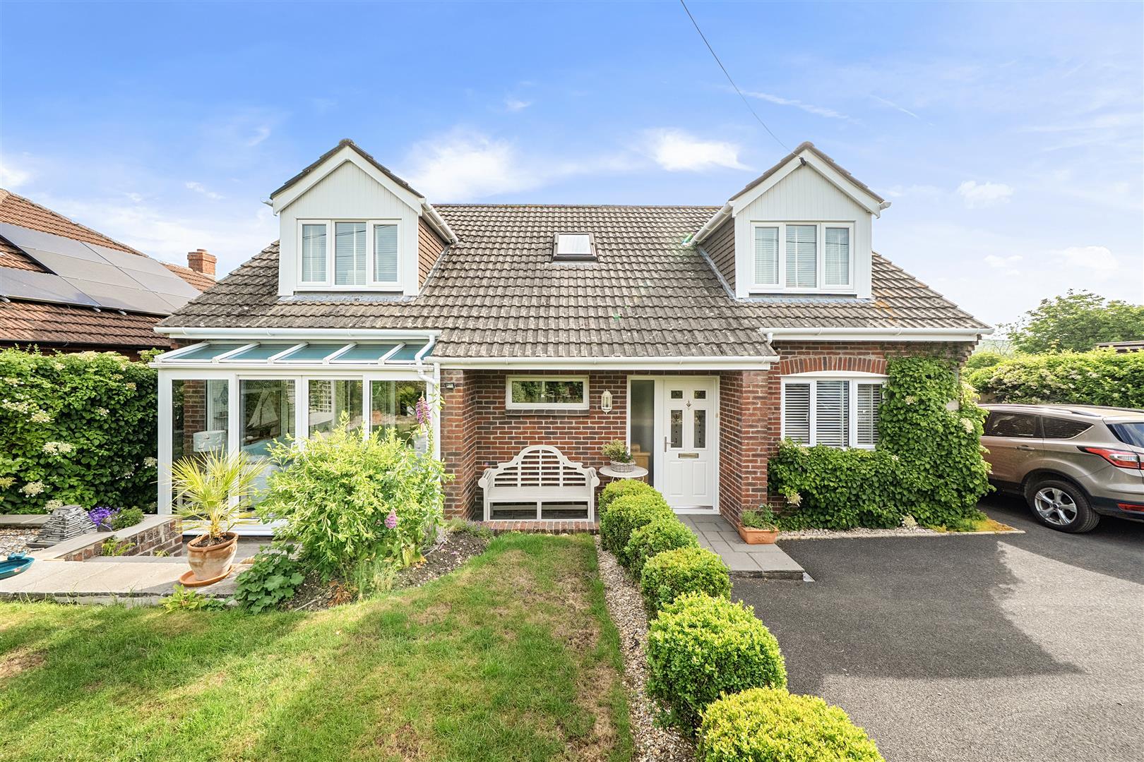 Property Image 99a19ea8-19f3-46fc-b94c-7ed23ecd261d