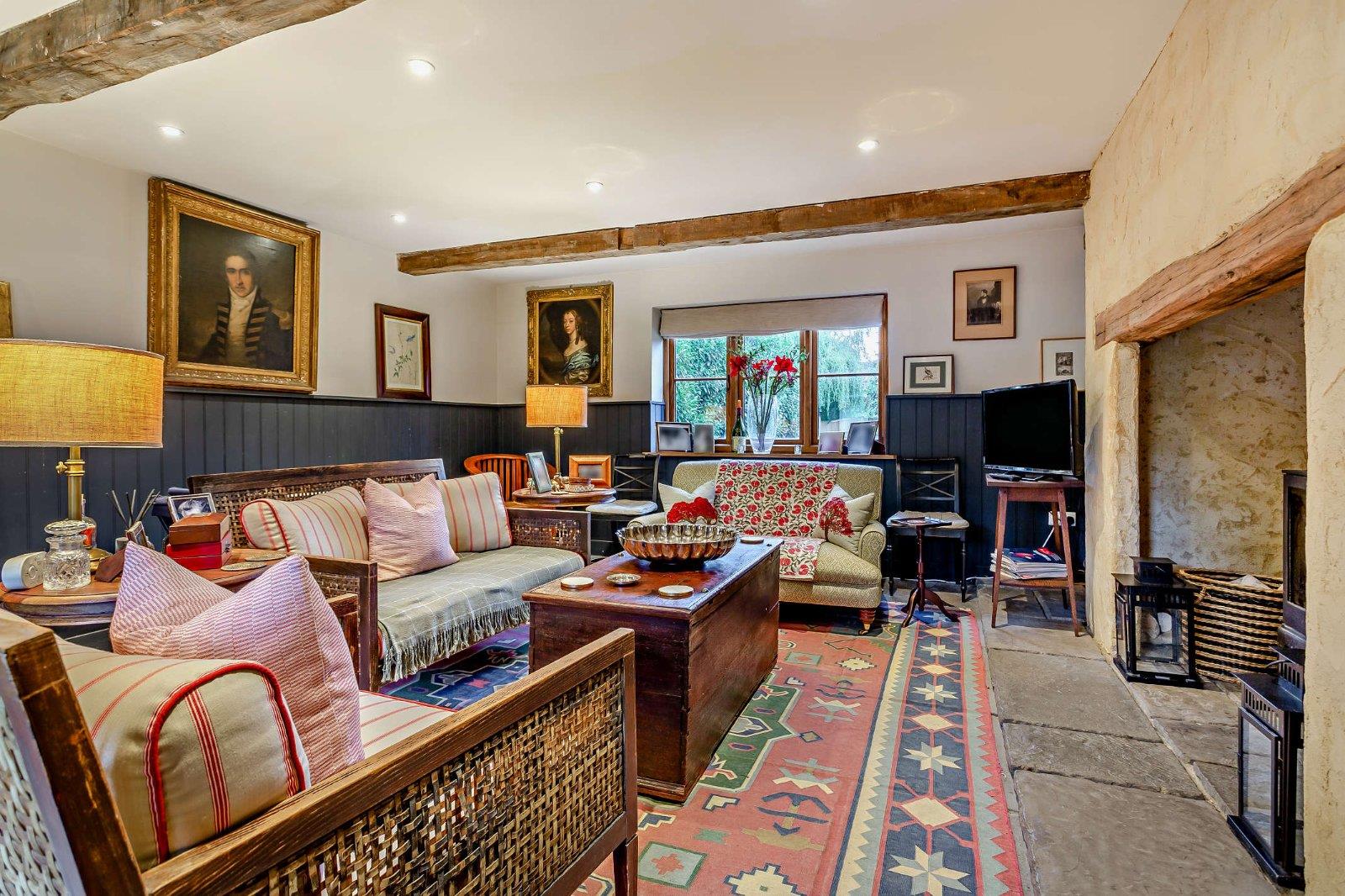 Property Image 99a70ce2-4c23-4dbf-9252-bae8f8950d97