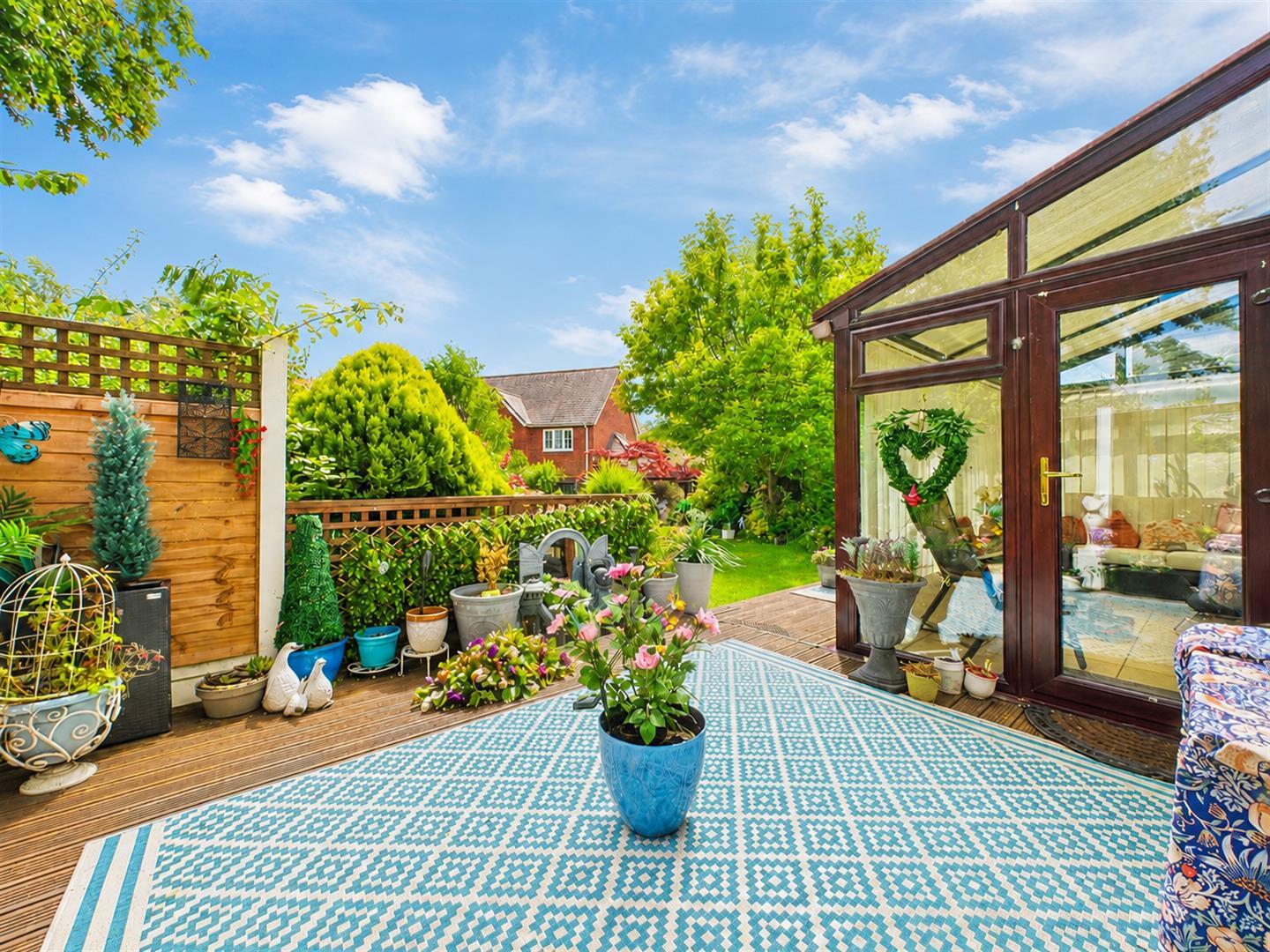 Property Image 99a98400-9aba-42cb-9876-4e56b6859fa9
