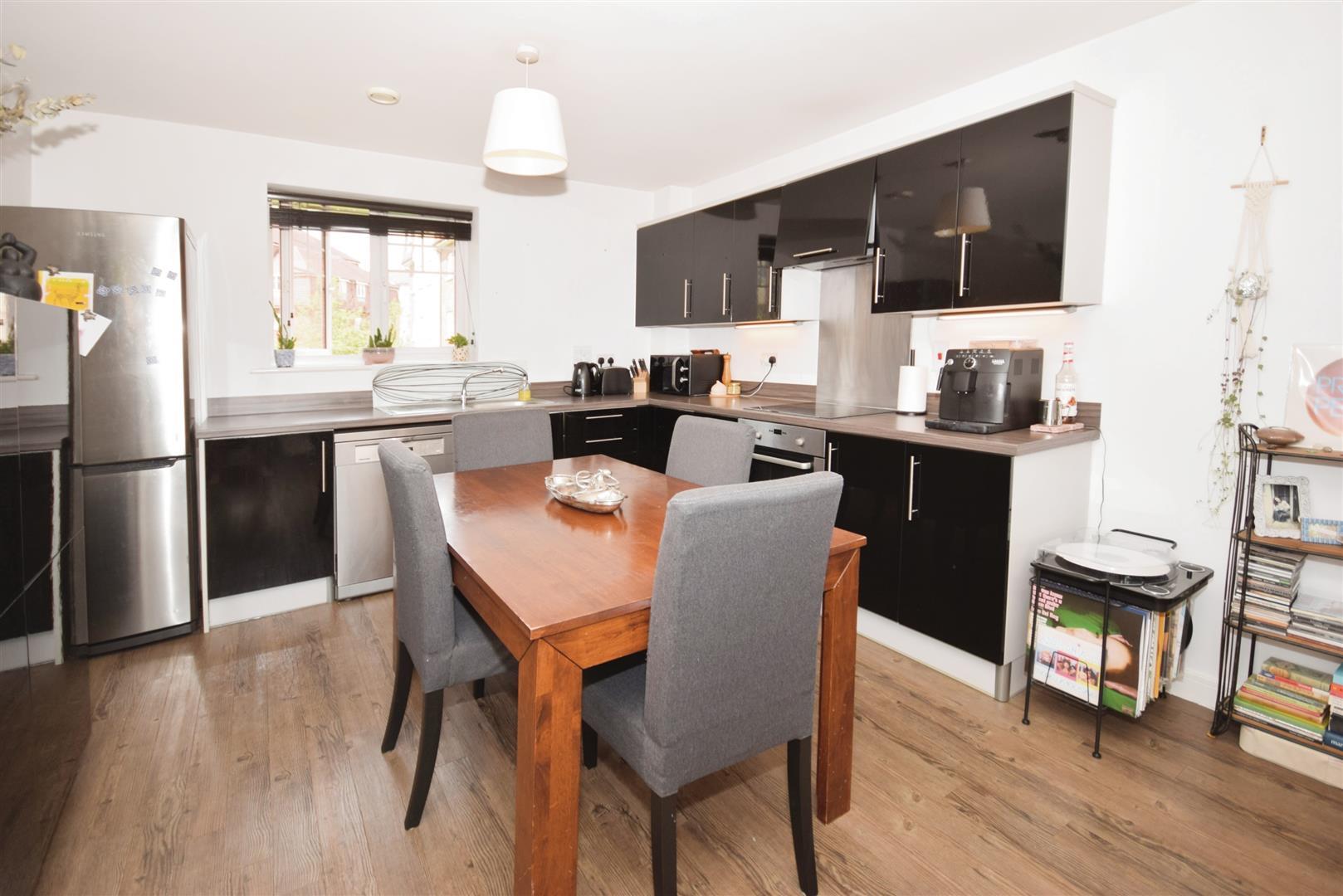 Property Image 99acba33-6f2d-4b2e-8f9c-a5e2a88d4814