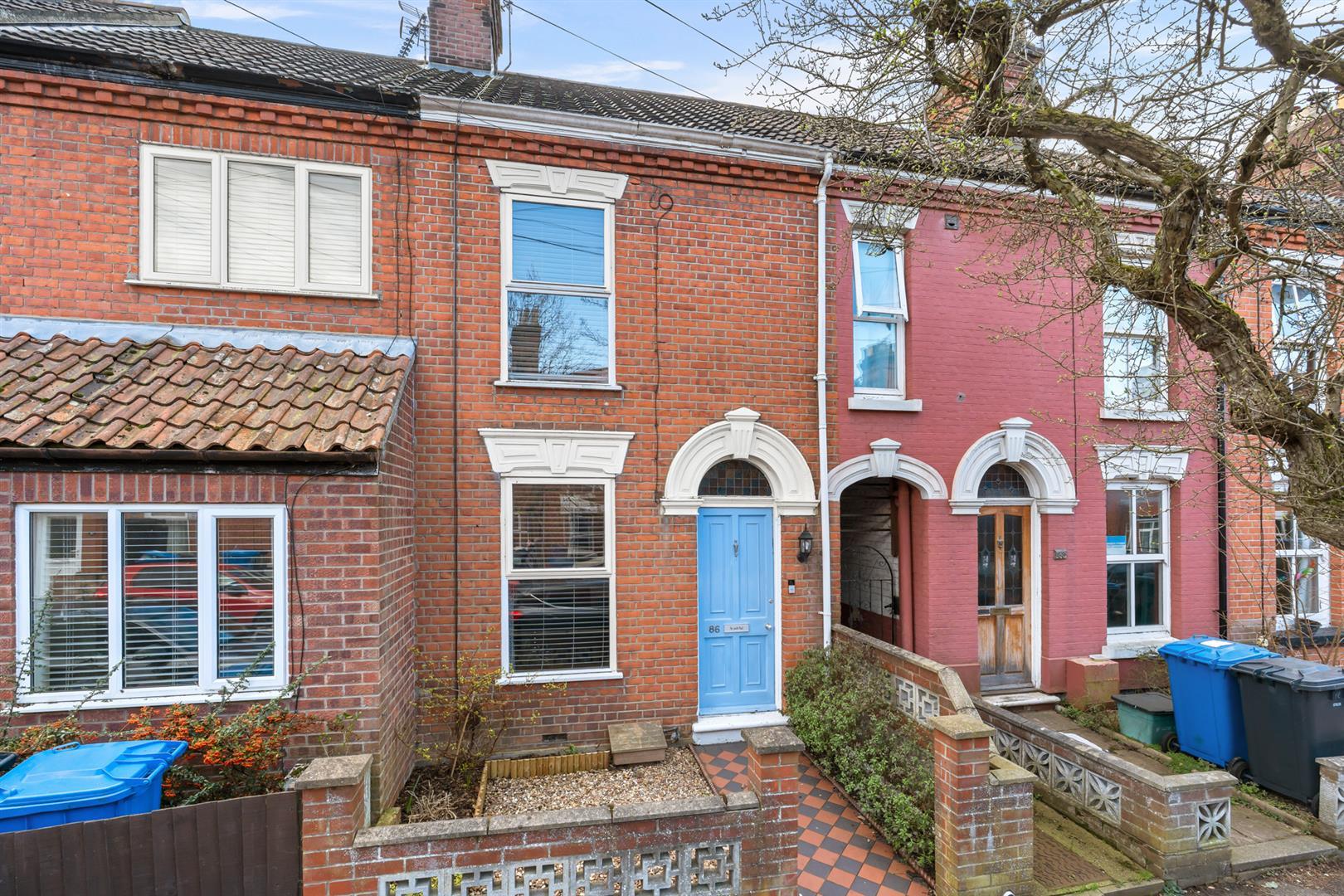 Property Image 99b98895-5e13-43e2-8516-052e6971ffce