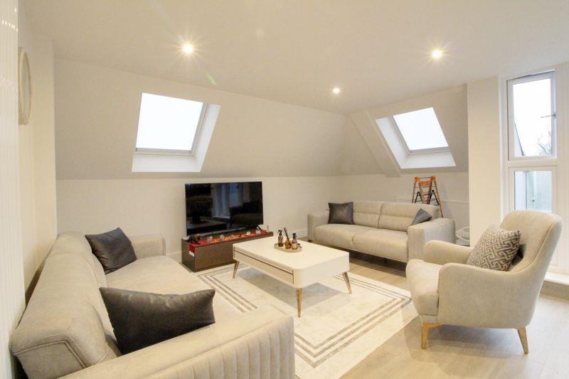Property Image 99d33a2d-6f1e-43b9-a77f-cfc7cff1b391