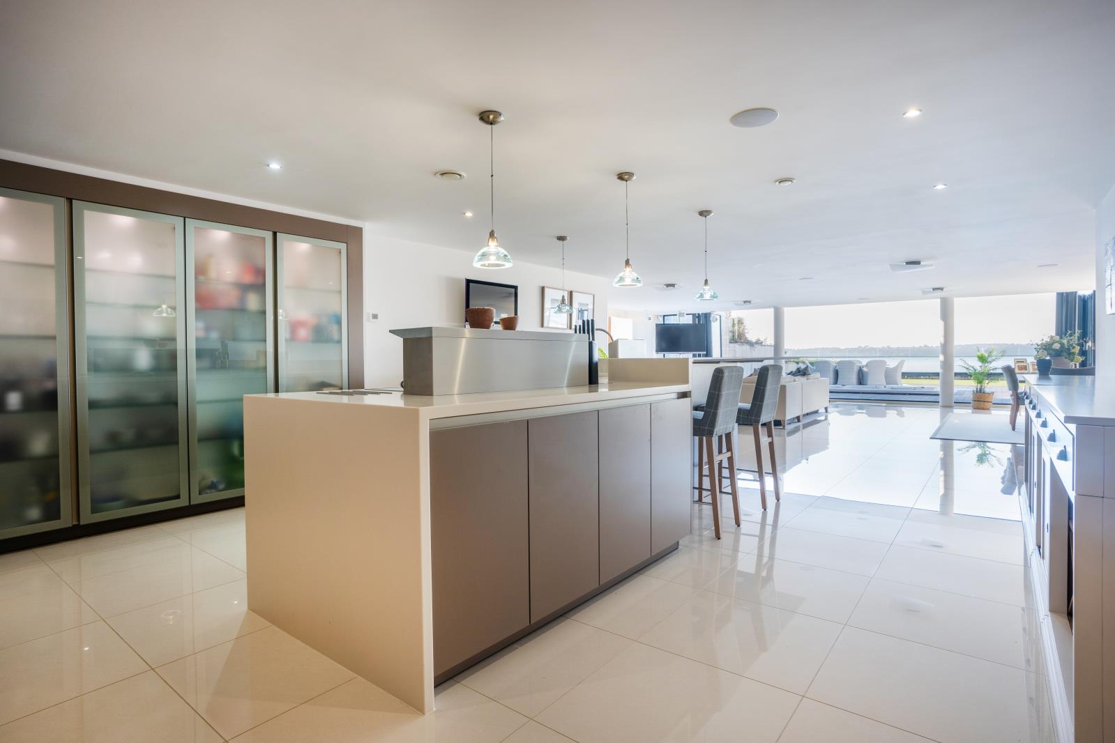 Property Image 99dff93c-a7bc-459a-a0a7-ee4d55ef2e18